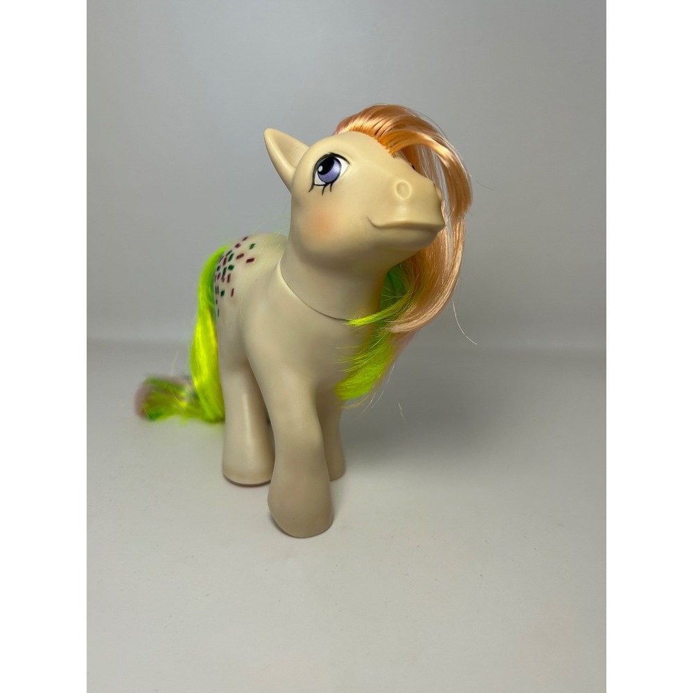 My Little Pony G1 Confetti Rainbow Hair White Pony Glitter Mail Order 1984